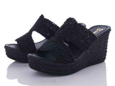 Шлепки женские Violeta (36-40) 15001 black (лето)