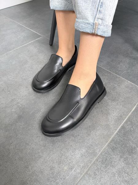 Туфли Arto (36-41) 025 чор-к (деми)